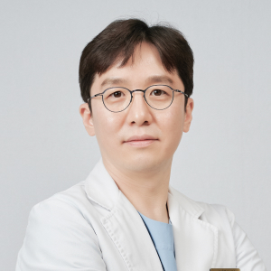 구강악안면외과 전문의 진료
